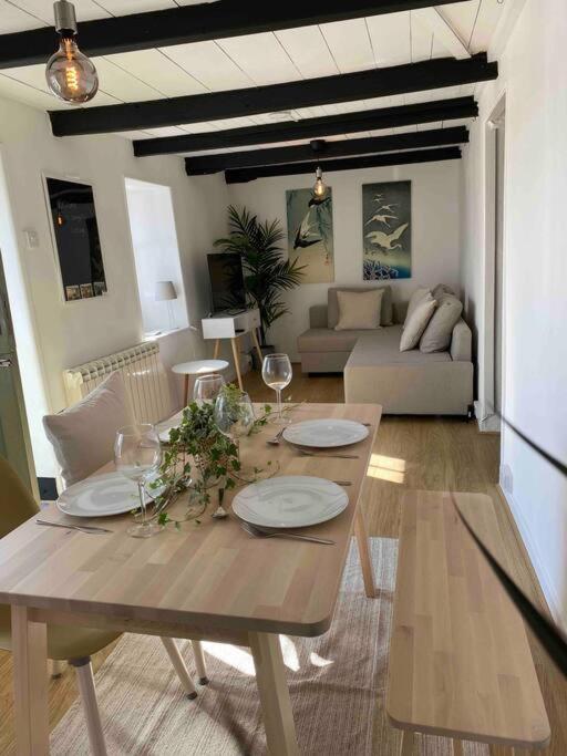 Seagulls Cottage, Touching Distance From Beach 마우스홀 외부 사진